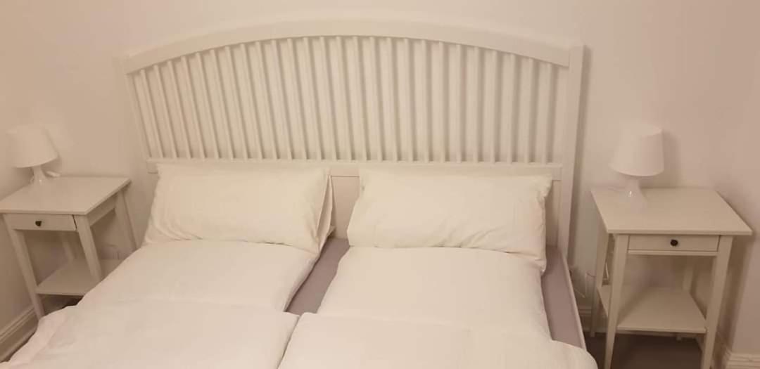 Pension Italia Lubeck Bagian luar foto