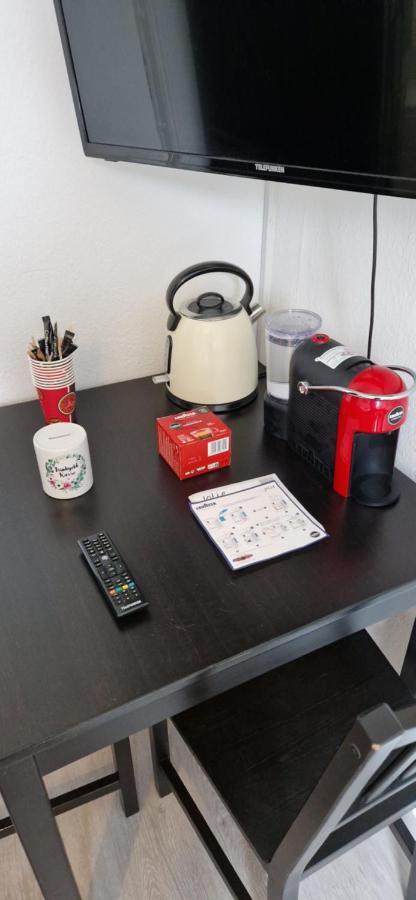 Pension Italia Lubeck Bagian luar foto